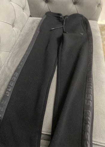 Guess Orjinal eşofman altı - Görsel 3