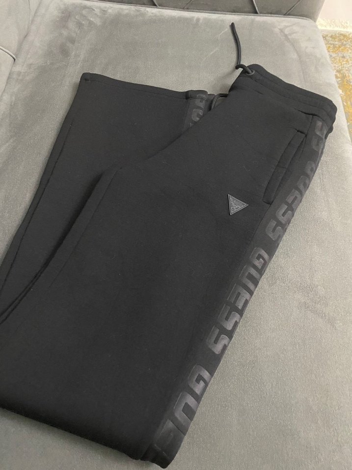 Guess Orjinal eşofman altı - Görsel 5