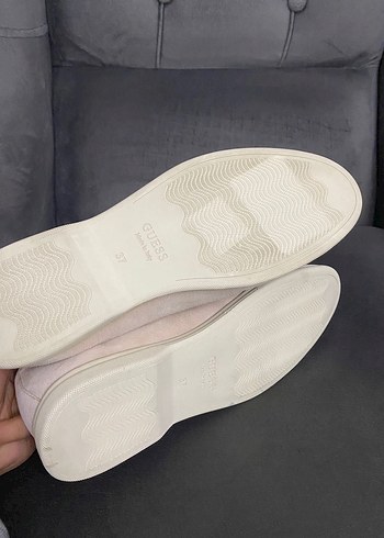 Guess Orjinal babet - Görsel 3