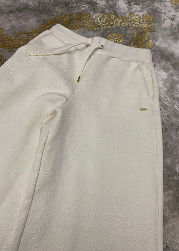 Guess Orjinal eşofman altı - Görsel 4