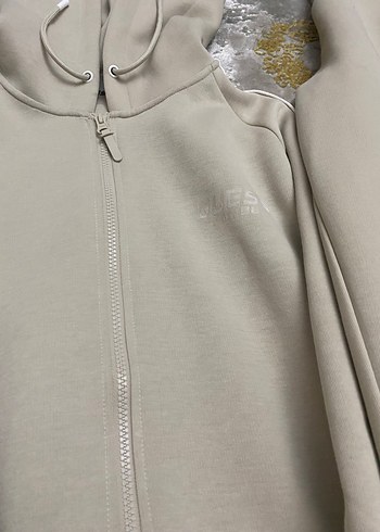 Guess eşofman takımı - Görsel 4