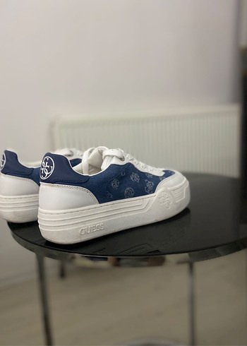 Guess Orjinal spor ayakkabı - Görsel 4