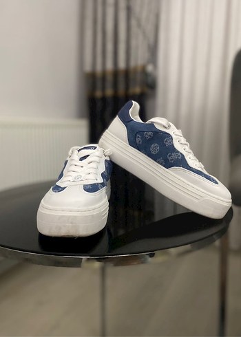 Guess Orjinal spor ayakkabı - Görsel 8