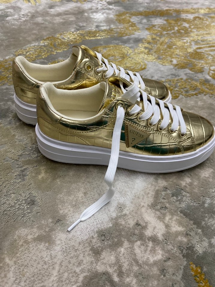 Guess Orjinal spor ayakkabı - Görsel 3