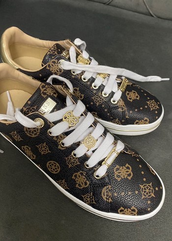 Guess Orjinal spor ayakkabı - Görsel 7