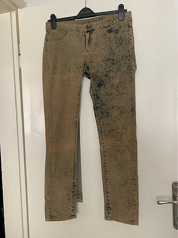 2000?lerden düşük bel Mango kot pantolon