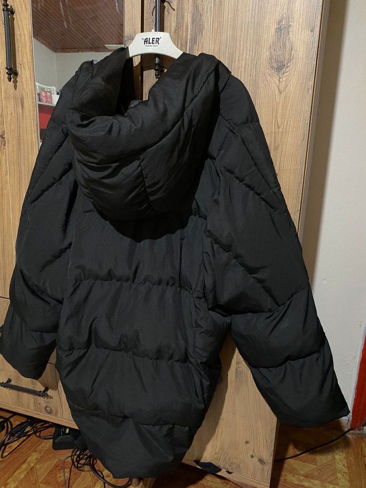 Siyah Kadın Midi Kışlık Mont - Görsel 2