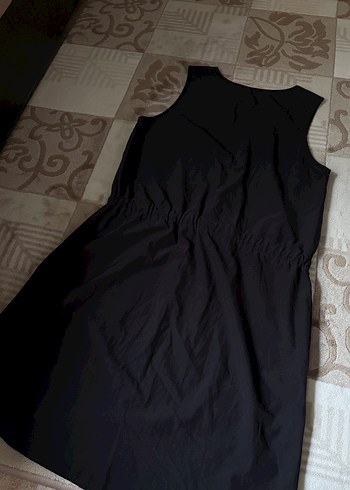 Siyah cepli parasut kumas elbise - Görsel 5