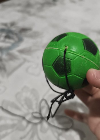 ele bağlayıp bir yere kaçmadan oynanan top - Görsel 5