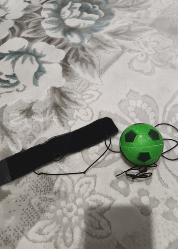 ele bağlayıp bir yere kaçmadan oynanan top - Görsel 2