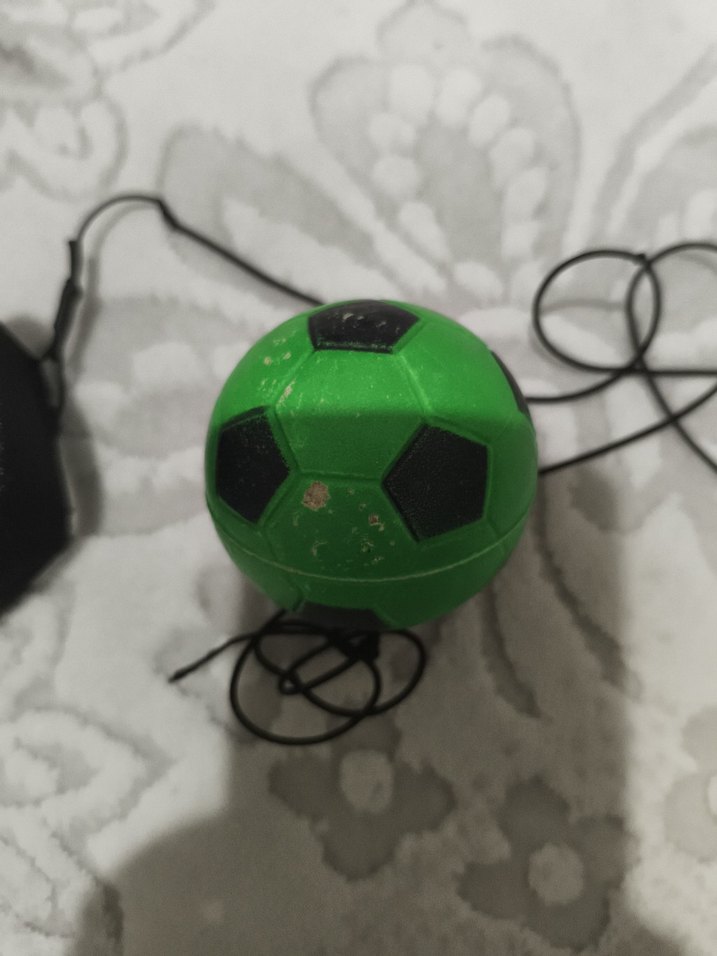 ele bağlayıp bir yere kaçmadan oynanan top - Görsel 4