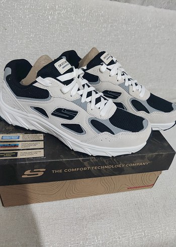 Skechers 44