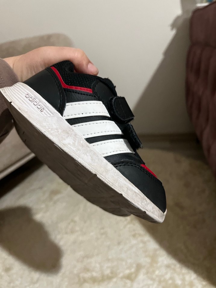 Adidas spor ayakkabı - Görsel 2