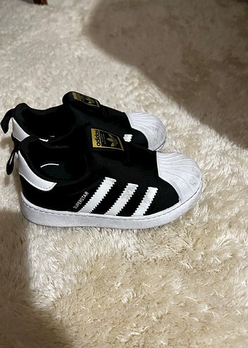 Erkek Çocuk Adidas Beyaz Siyah Spor Ayakkabı - Görsel 2