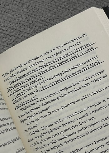 Beyza Aksoy - Siyah Kuğu 1 - Görsel 16