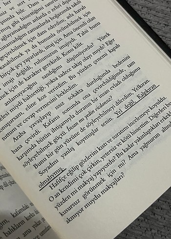 Beyza Aksoy - Siyah Kuğu 1 - Görsel 13