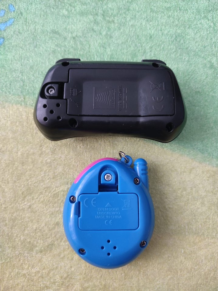 El Tipi Oyun Konsolu ve Tamagotchi 2 adet fiyatıdır - Görsel 2