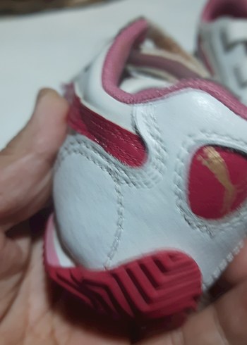 PUMA  markaKız Çocuk Beyaz Cırtlı Spor ayakkabı - Görsel 3