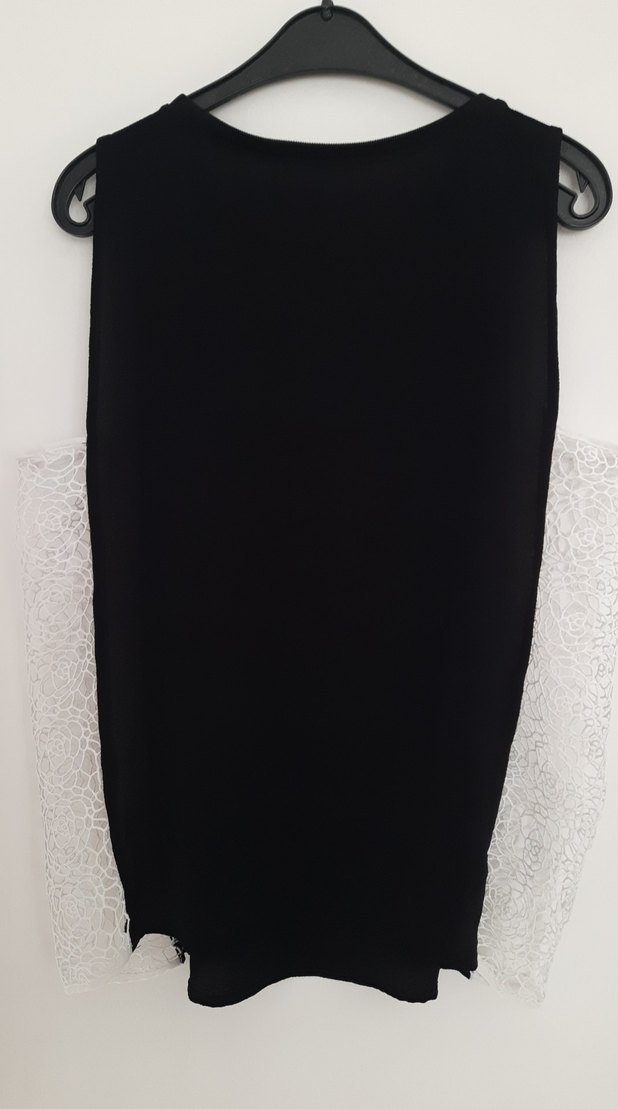 Siyah dantelli kısa kol tatillik tşort - Görsel 5