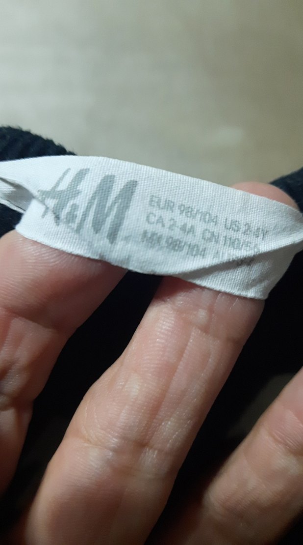 HM marka 2/4 yas Siyah Baskılı Erkek Çocuk Kazak - Görsel 4