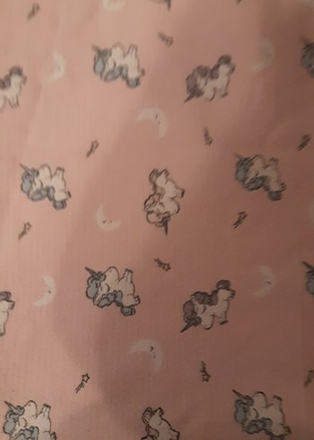 kız ve erkekBaskılı Bej Çocuk yatak pikesi yazın kreş için aldım - Görsel 2