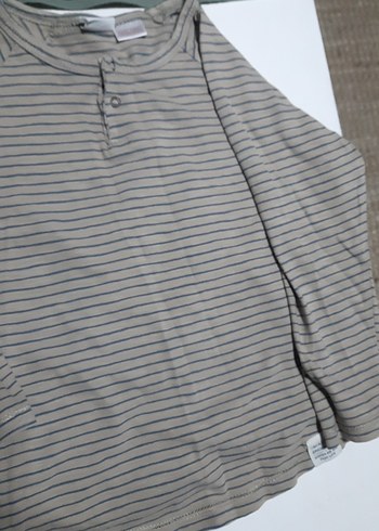 zara marka 3/4yaş Erkek Çocuk Uzun Kollu Düğmeli tşortlar 89tl - Görsel 4
