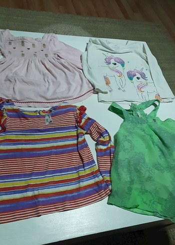 4 adet tşort tane 70 Yeşil Bağlama Desenli bluz ve tşortlar - Görsel 10