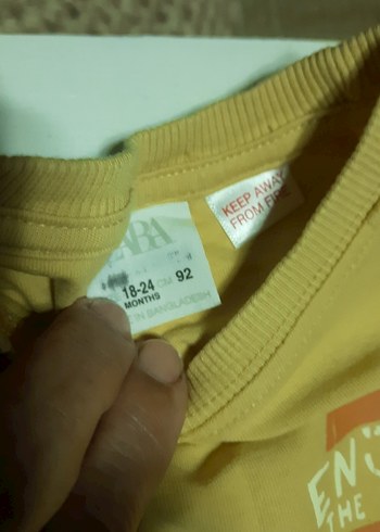 5 adet zara marka Erkek Çocuk Sarı Pamuk Tişörtler tanesi 65tl - Görsel 11