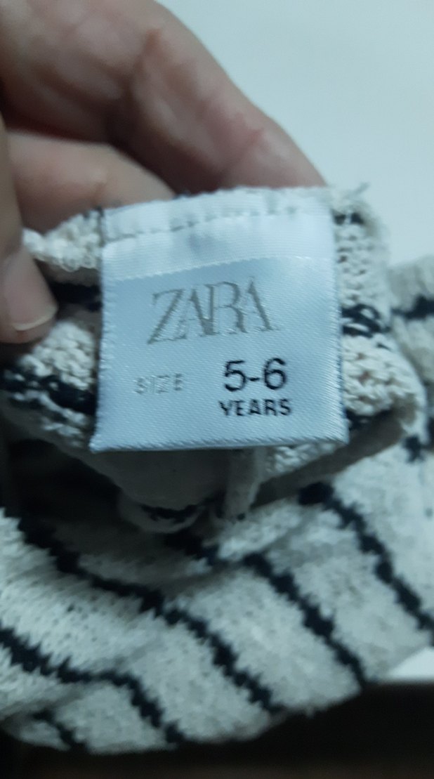 zara 5/6yaş Kız Çocuk Çizgili Triko Kolsuz Bluz - Görsel 4