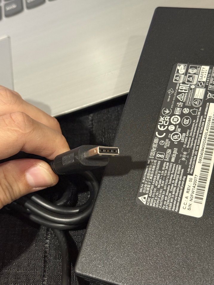 MSİ ASUS LAPTOP 20V 12Amper 240W Adaptör - Görsel 4