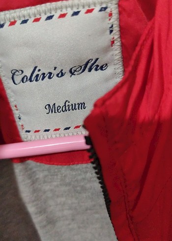 Kadın Kırmızı Fermuarlı yağmurluk - Görsel 2