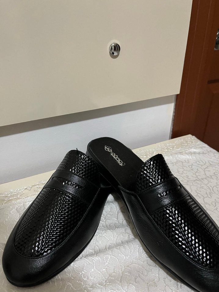 Erkek Siyah Yılan Desenli Ev Terliği - Görsel 3