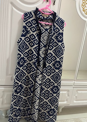 Bohem V Yaka Uzun Desenli Yelek - Görsel 2