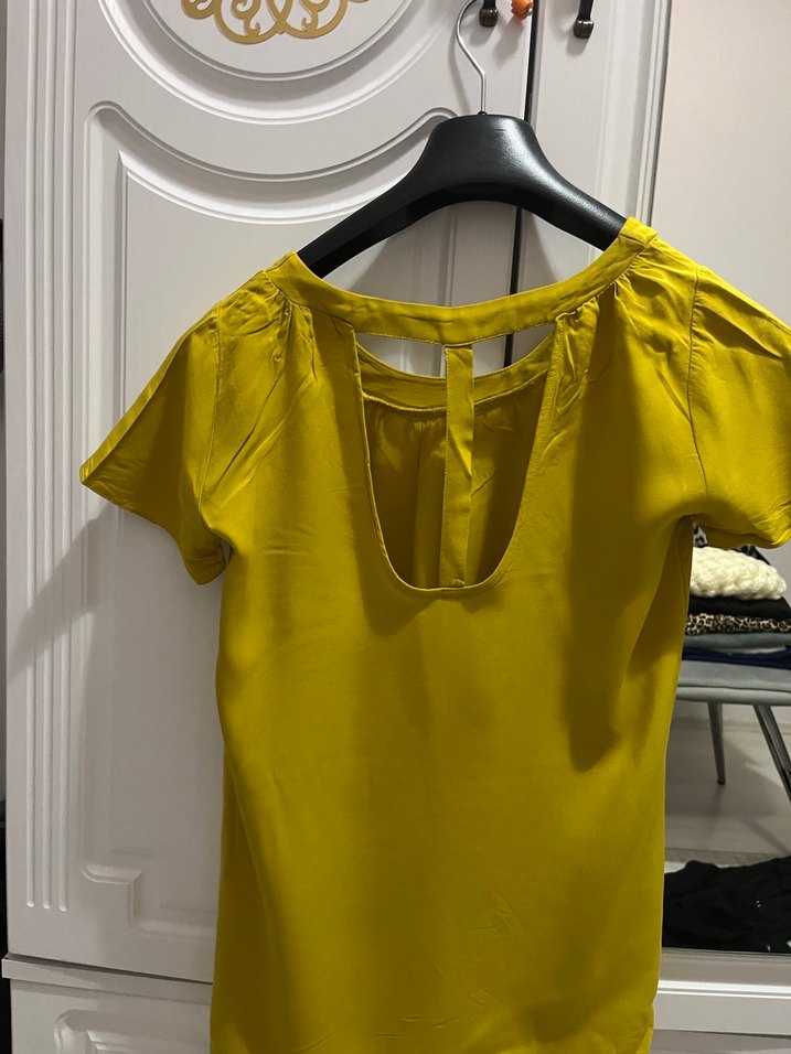 Kadın Sarı Kısa Kollu Pilili Bluz - Görsel 4