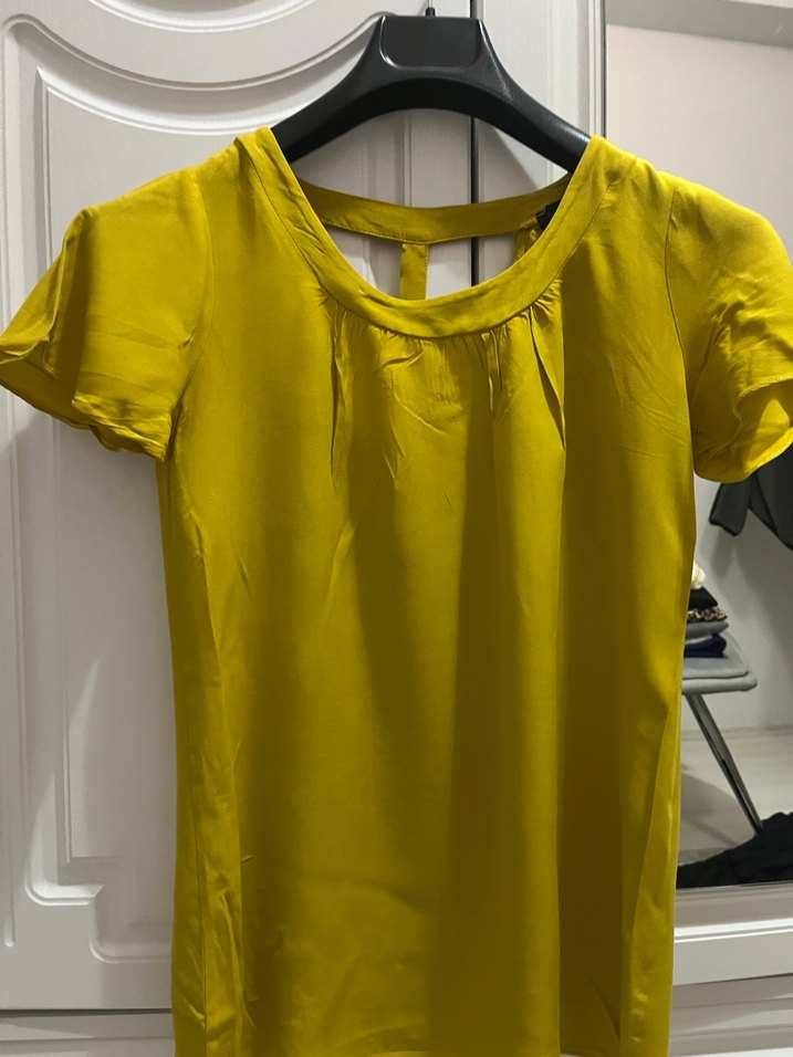 Kadın Sarı Kısa Kollu Pilili Bluz - Görsel 2