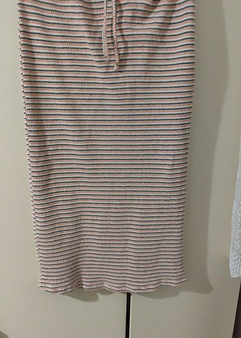 Çizgili Piliseli Midi Triko Elbise - Görsel 3