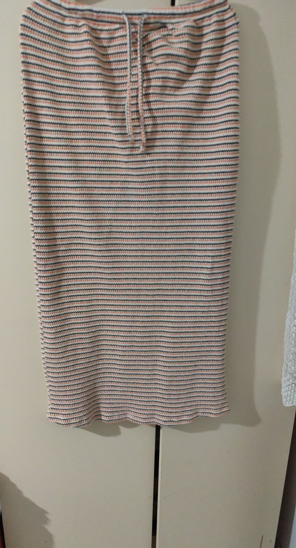 Çizgili Piliseli Midi Triko Elbise - Görsel 3