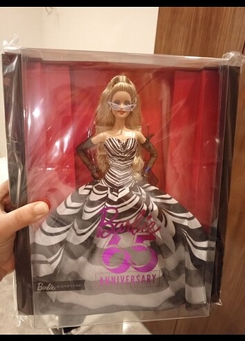 Barbie 65.yıl barbie