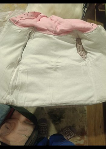 Kız Çocuk Gri Kapüşonlu şişme yelek - Görsel 3