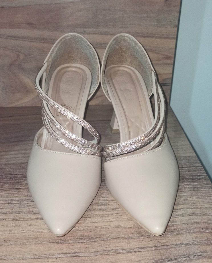 Bej Deri Stiletto Yılan Desenli Bağcıklı Kadın Ayakkabı - Görsel 2