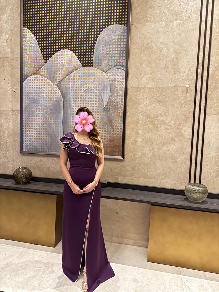 Mor Uzun Straplez Çiçekli Kadın Abiye - Görsel 3