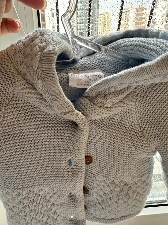 Erkek Çocuk Gri Örgü Hırka - Görsel 4