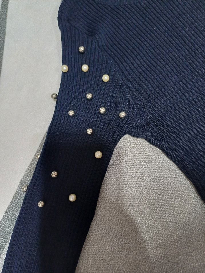 İnci Detaylı Lacivert Triko Kazak - Görsel 2