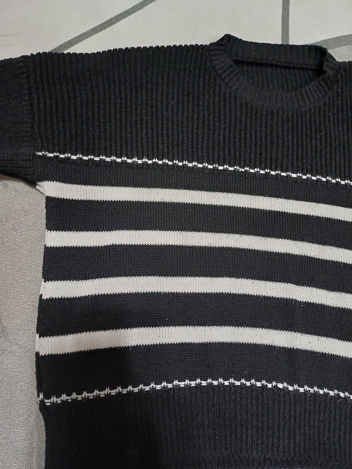 Siyah beyaz  Çizgili Kadın Triko Kazak - Görsel 2