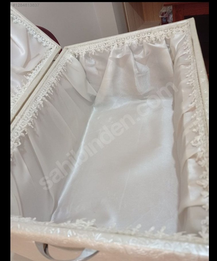 Beyaz Desenli Makyaj Organizer Kutusu - Görsel 3