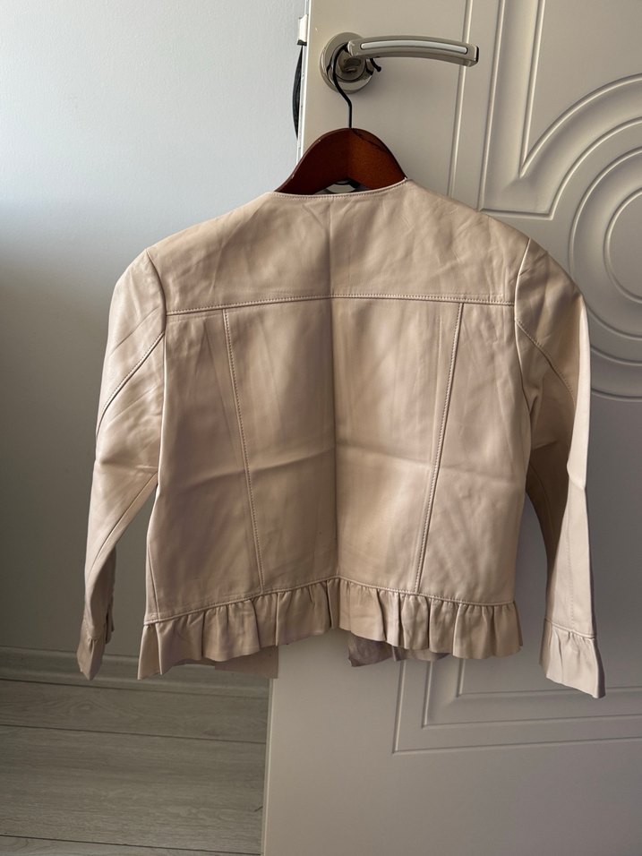 Bej Kadın Kısa Deri Ceket Fermuarlı - Görsel 2