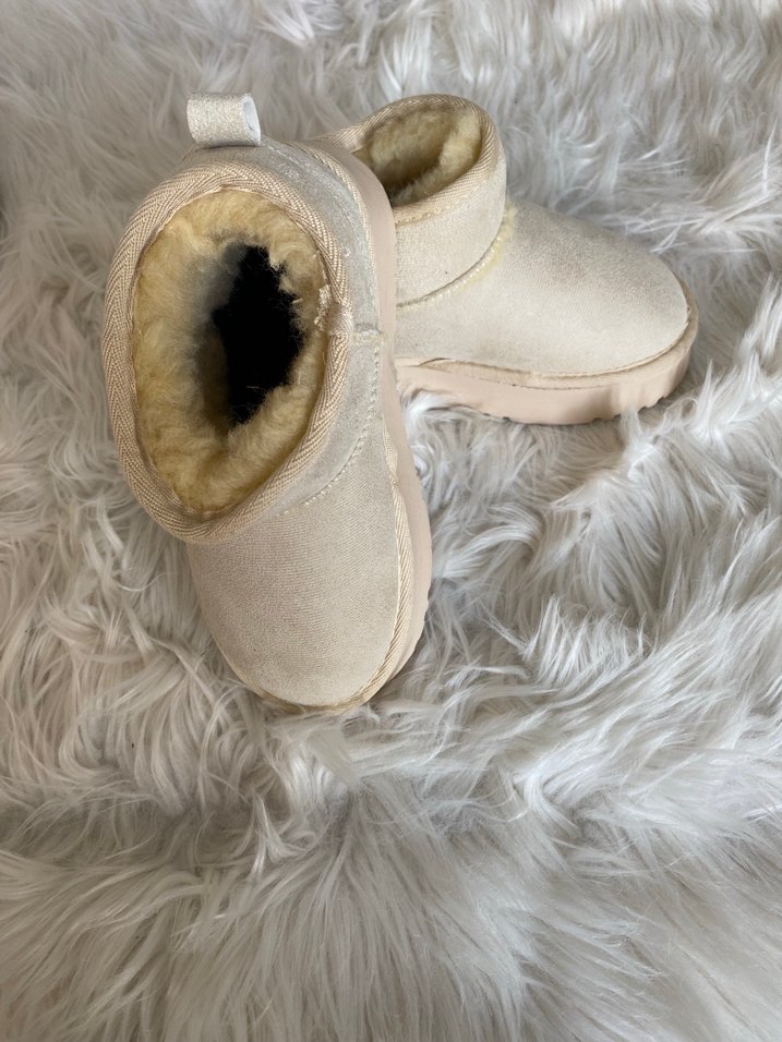 Bej Kürklü Kadın Dolgu Topuk Bot - Görsel 2