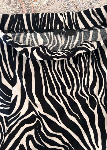 Zebra Desenli Kadın Midi Etek - Görsel 3