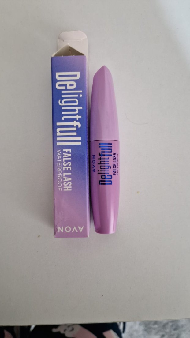 Avon Delightfull Suya Dayanıklı Maskara - Görsel 2