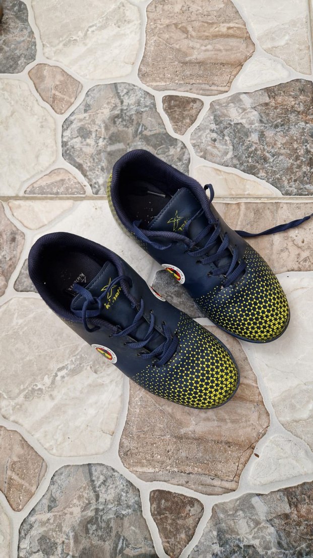 Sarı Siyah Erkek Futbol Ayakkabısı Velcro - Görsel 2